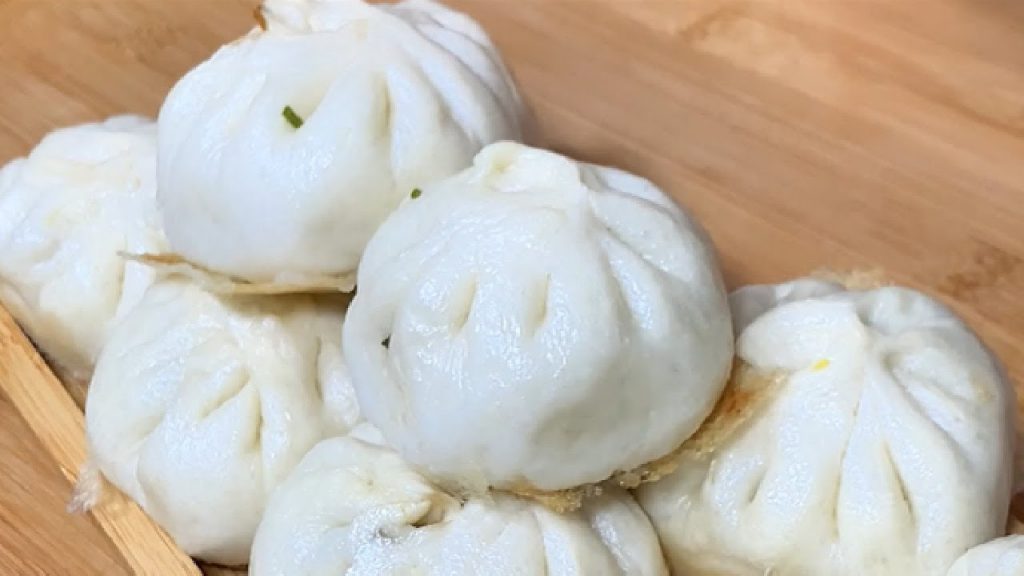 孩子們喜歡吃的水煎包,表皮松軟,底部焦黃【劉姐廚房 Magic Food】#水煎包