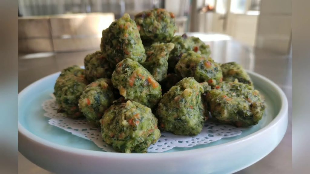 廚師教你做【芹菜素丸子】,過程詳細,外酥里軟,在家都能做,先收藏