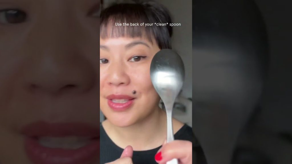 Want to try Gua Sha but don’t want to buy a tool? Try this! #shorts