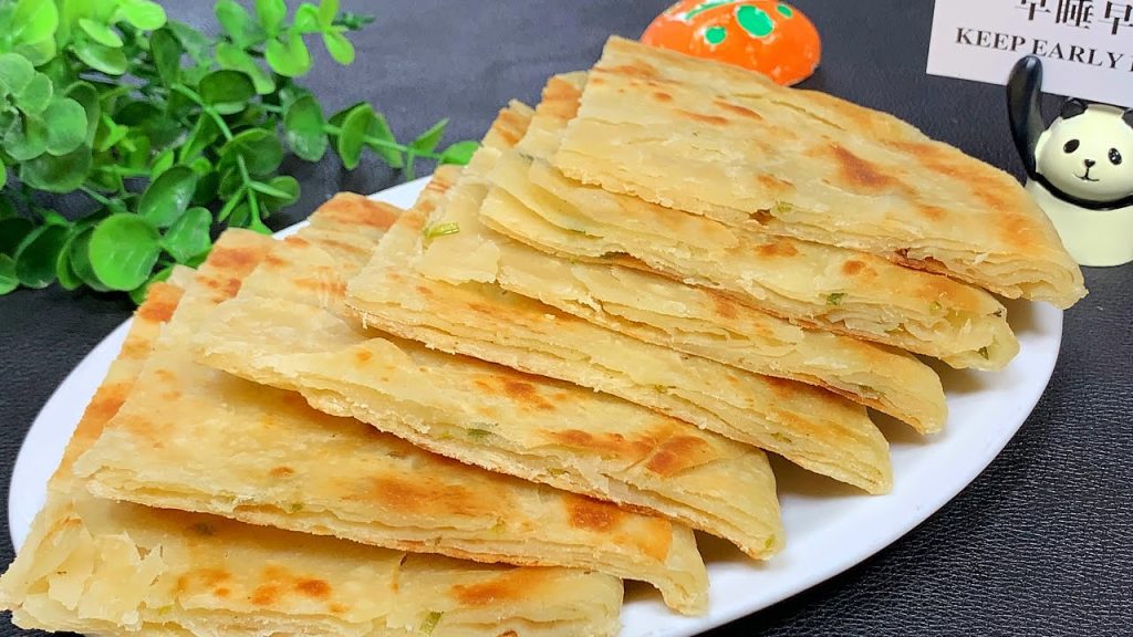 這香酥油餅養活了幾代人,我偷偷跟老師傅學了做法,毫無保留公開【劉姐廚房 Magic Food】#面食 #香酥餅