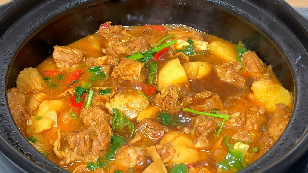 燉牛肉切記不要直接焯水,教你飯店秘不外傳的做法,牛肉軟爛入味【劉姐廚房 Magic Food】#燉牛肉