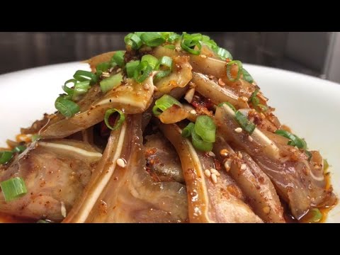 想做「涼拌豬耳朵」就來看下這個視頻,簡單實用,味道很贊【留意美食】#涼拌豬耳朵 #豬耳朵 #豬耳