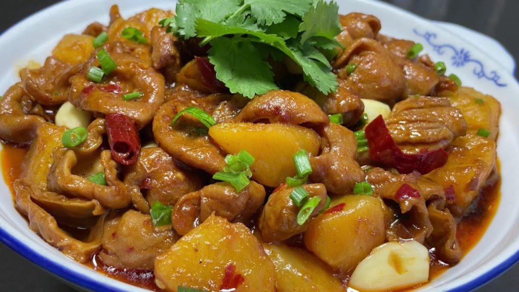 終於找到肥腸好吃的做法,軟爛入味,還沒出鍋口水直流,收藏了【留意美食】#肥腸 #肥腸做法