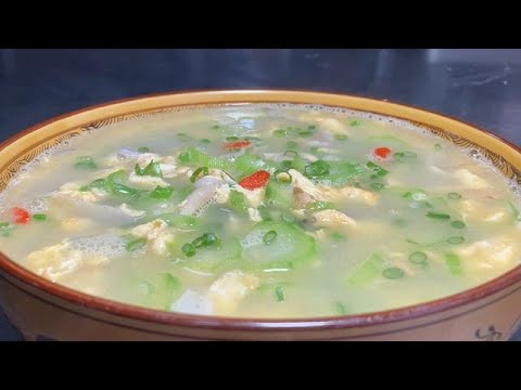 絲瓜煎蛋湯很多人都做錯了,大廚教你技巧,湯鮮味濃一大碗不夠喝【留意美食】#絲瓜 #絲瓜煎蛋 #煎蛋 煎雞蛋