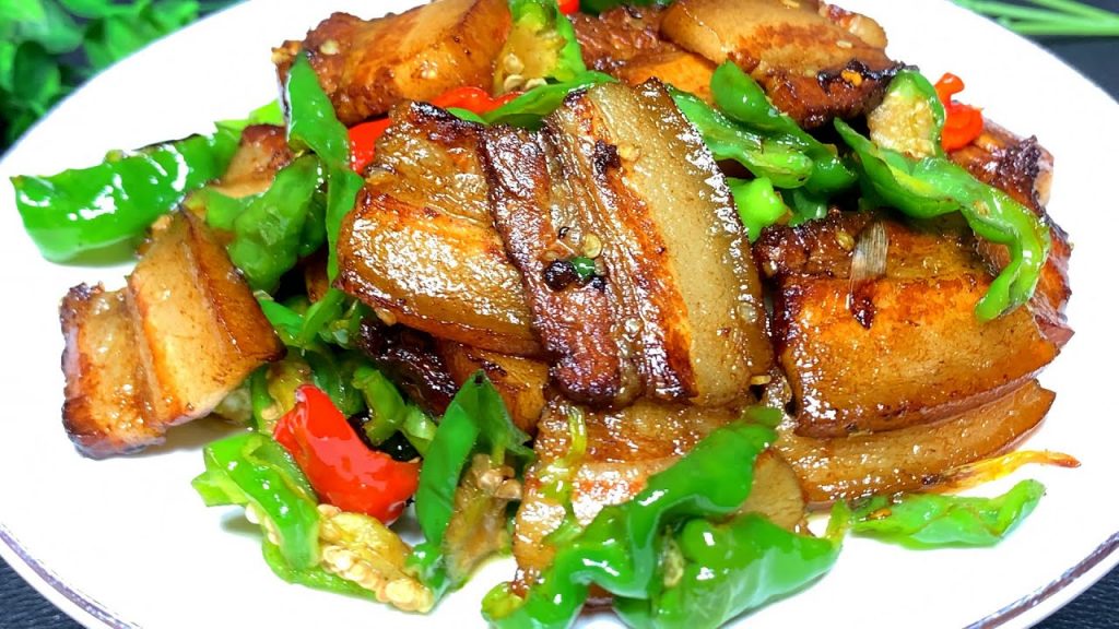 辣椒炒肉到底先炒辣椒還是先炒肉?許多人都搞錯了,看大廚如何做【劉姐廚房 Magic Food】#辣椒炒肉