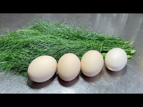 80歲老廚師教我的炒雞蛋新做法,您別說味道還真不一般【留意美食】#雞蛋新炒法 #茴香炒雞蛋 #eggfennelrecipe