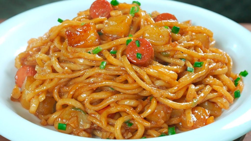 爱吃面条的要收藏,教你超好吃的土豆焖面,做法简单太香了Potato Noodles Recipe