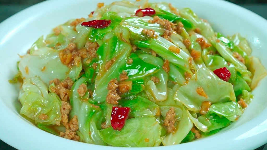 炒包菜时,切记不要焯水和直接下锅炒,教你一招,鲜香爽脆不出水Stir-Fried Cabbage Recipe