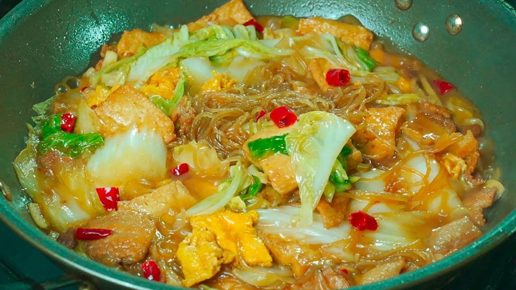白菜炖豆腐怎么做才好吃?窍门在这里,鲜香入味,炖一锅都不够吃Cabbage Stew with Tofu Recipe