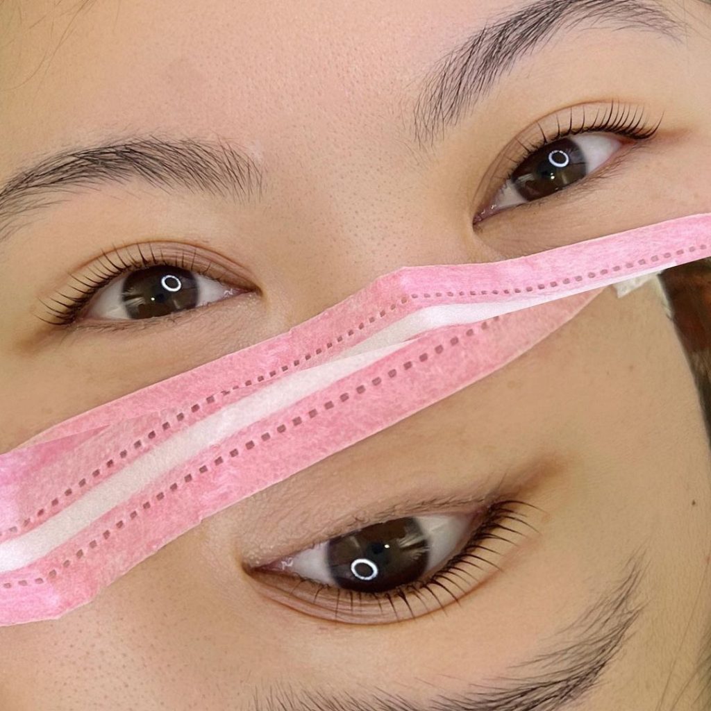 拋拋眼也能翹的剛剛好不貼眼皮
Yumi… | Ibeauty