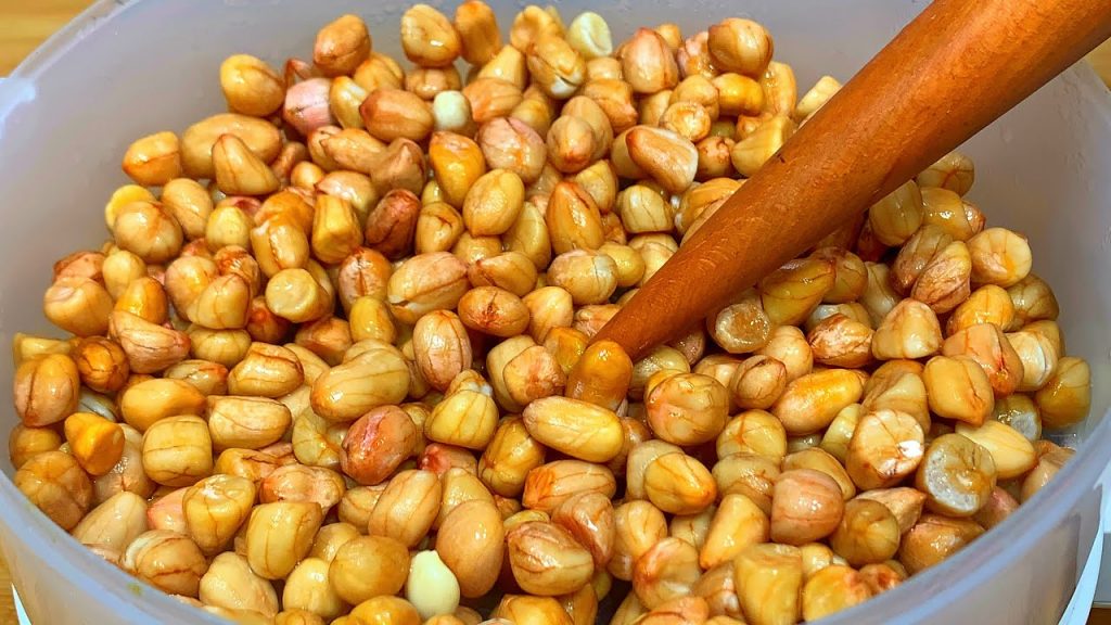 花生米倒鍋裏蒸一蒸,太厲害了,老保姆拿手絕活,真是高手在民間【劉姐廚房 Magic Food】#涼拌花生