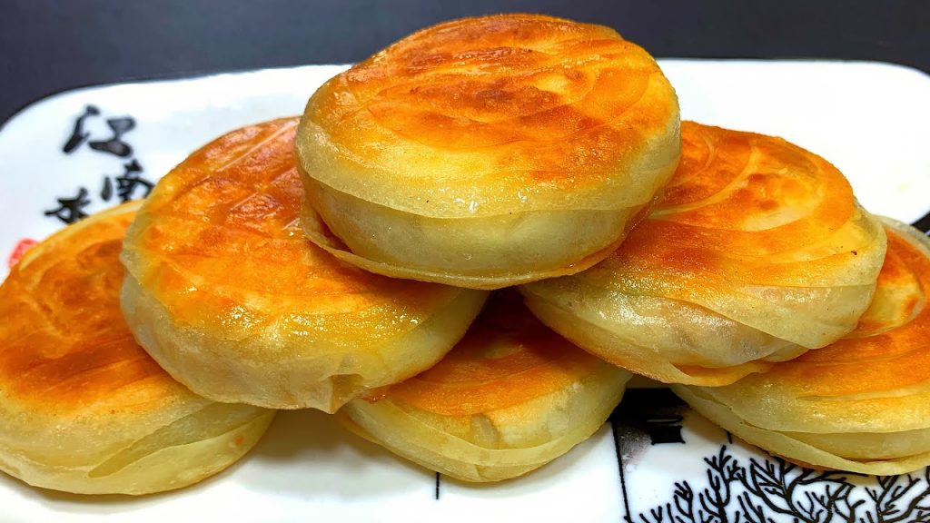 香酥肉餅好吃有訣竅,教你詳細做法,酥得掉渣香得流油,太好吃了【劉姐廚房 Magic Food】#面食 #油餅