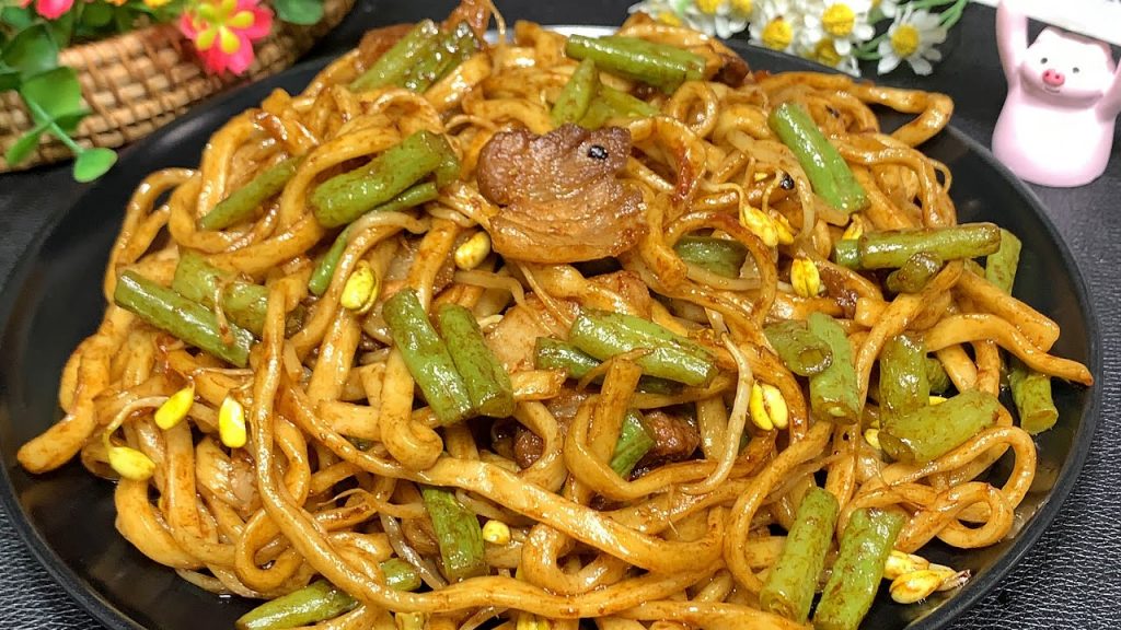 30年面館老師傅教我燜面訣竅,每天賣出500多份,免費教給大家【劉姐廚房 Magic Food】#面食 #燜面