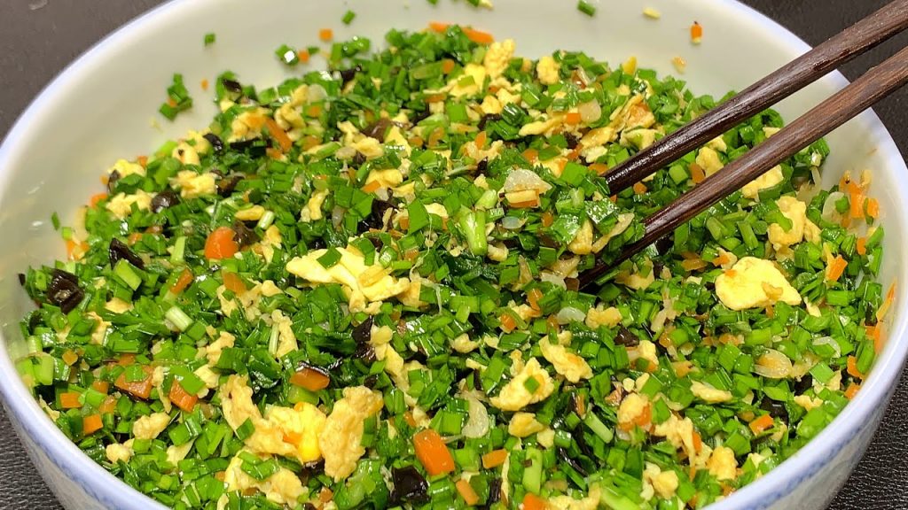 韭菜餃子的靈魂是調餡,掌握2個技巧,韭菜鮮綠不出水,皮薄味美【劉姐廚房 Magic Food】#韭菜餃子