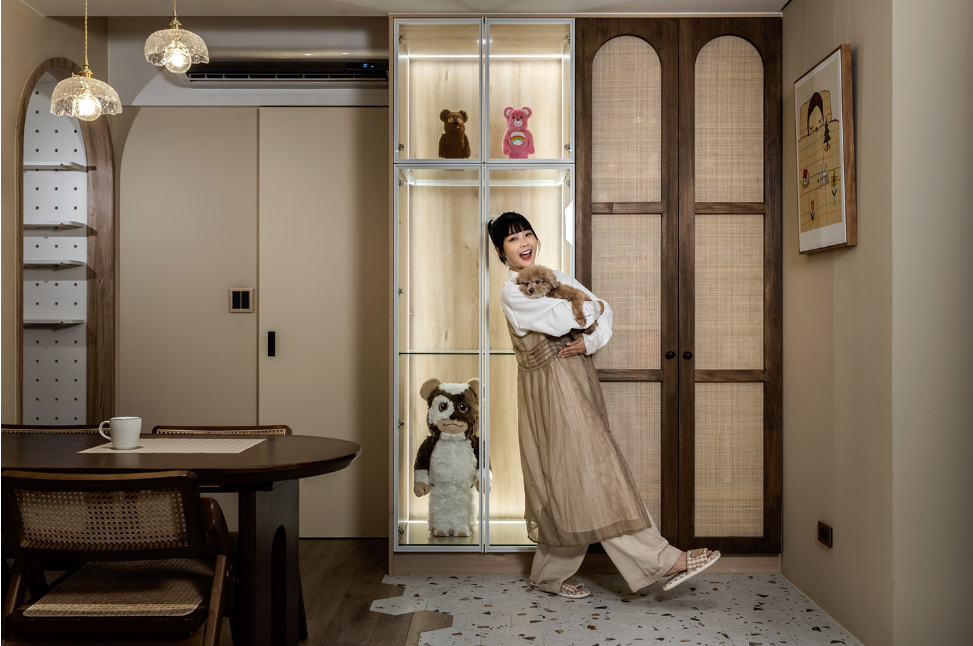 啦啦隊女神籃籃 晉升有殼族 幸福成家 優渥設計量身打造 與毛孩共組甜蜜小窩