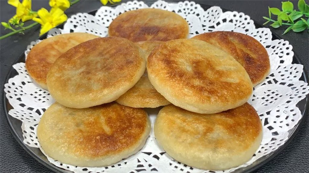 全家人愛吃的糯米餅,做法簡單,外酥裏糯香甜美味,5分鐘學會【劉姐廚房 Magic Food】#面食 #糯米餅