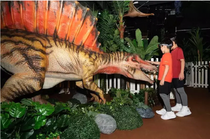 寒假快來高雄駁二藝術特區!侏儸紀恐龍寶寶、恐龍化石和波力車車統統有