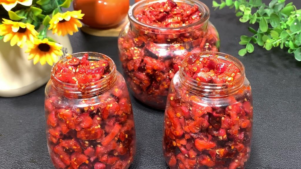 冬季正是腌蘿蔔幹的季節,制作方法簡單,香辣脆爽,吃半年不變味【劉姐櫥房 Magic Food】#腌蘿蔔