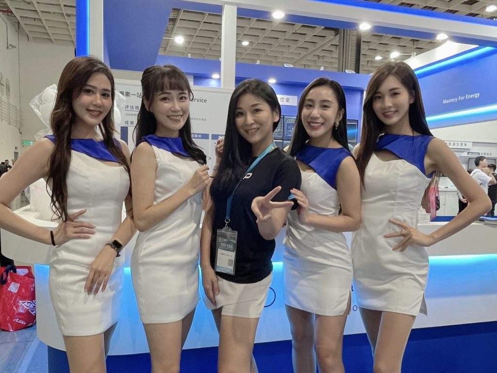 台大光環Show girl 活動主持闖出一片天