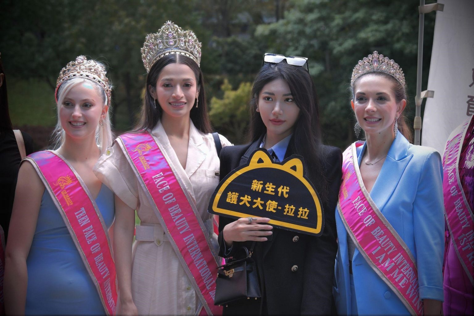 「流浪動物越多,其實是人類的問題 」-護犬大使拉拉攜手世界美顏佳麗 為浪浪發聲